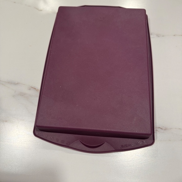 Brand New Tupperware Silicone rectangular baking tray form pan #27962 - Picture 7 of 8